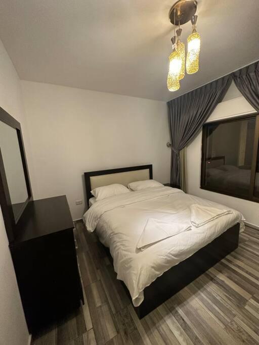 Aboun Rooftop 2bedroom Kh&sh * Amman