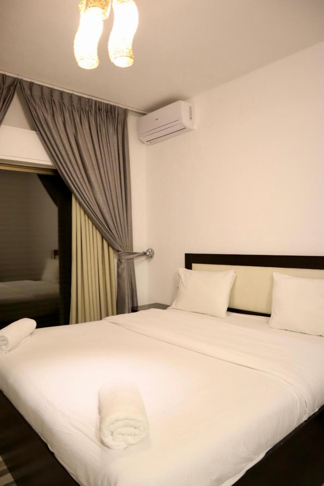 Aboun Rooftop 2bedroom Kh&sh * Amman