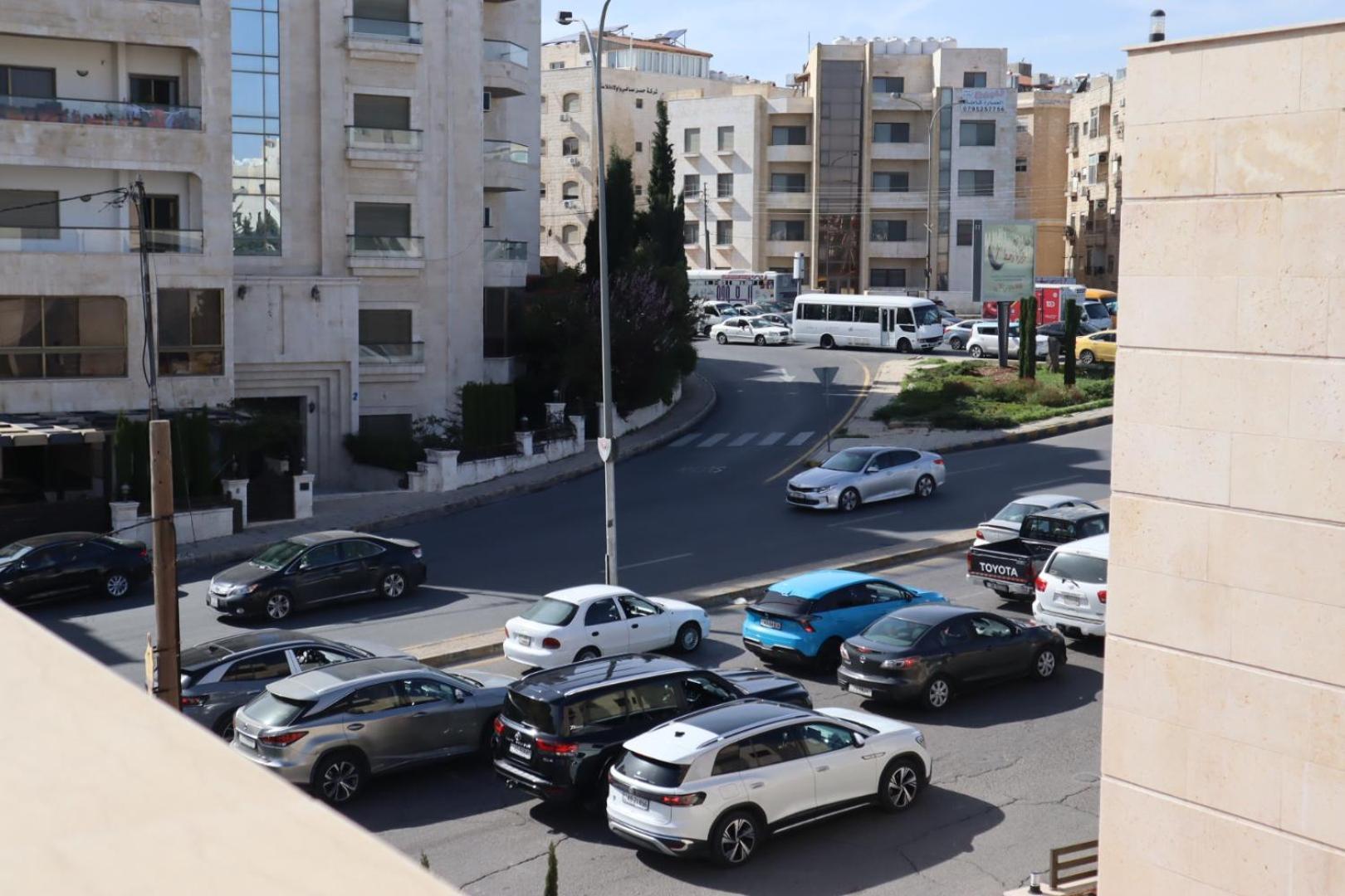 Aboun Rooftop 2bedroom Kh&sh *