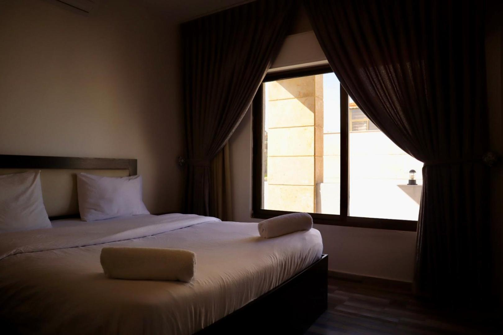 Aboun Rooftop 2bedroom Kh&sh *